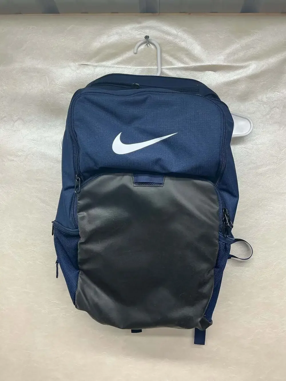 Nike Brasilia XL 9.5 Training Backpack in Navy/Black